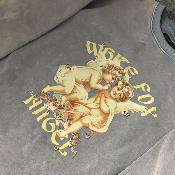 White Fox Boutique oversized Pastel Blue Angel Graphic Sweatshirt(NWOT) - Picture 2 of 11
